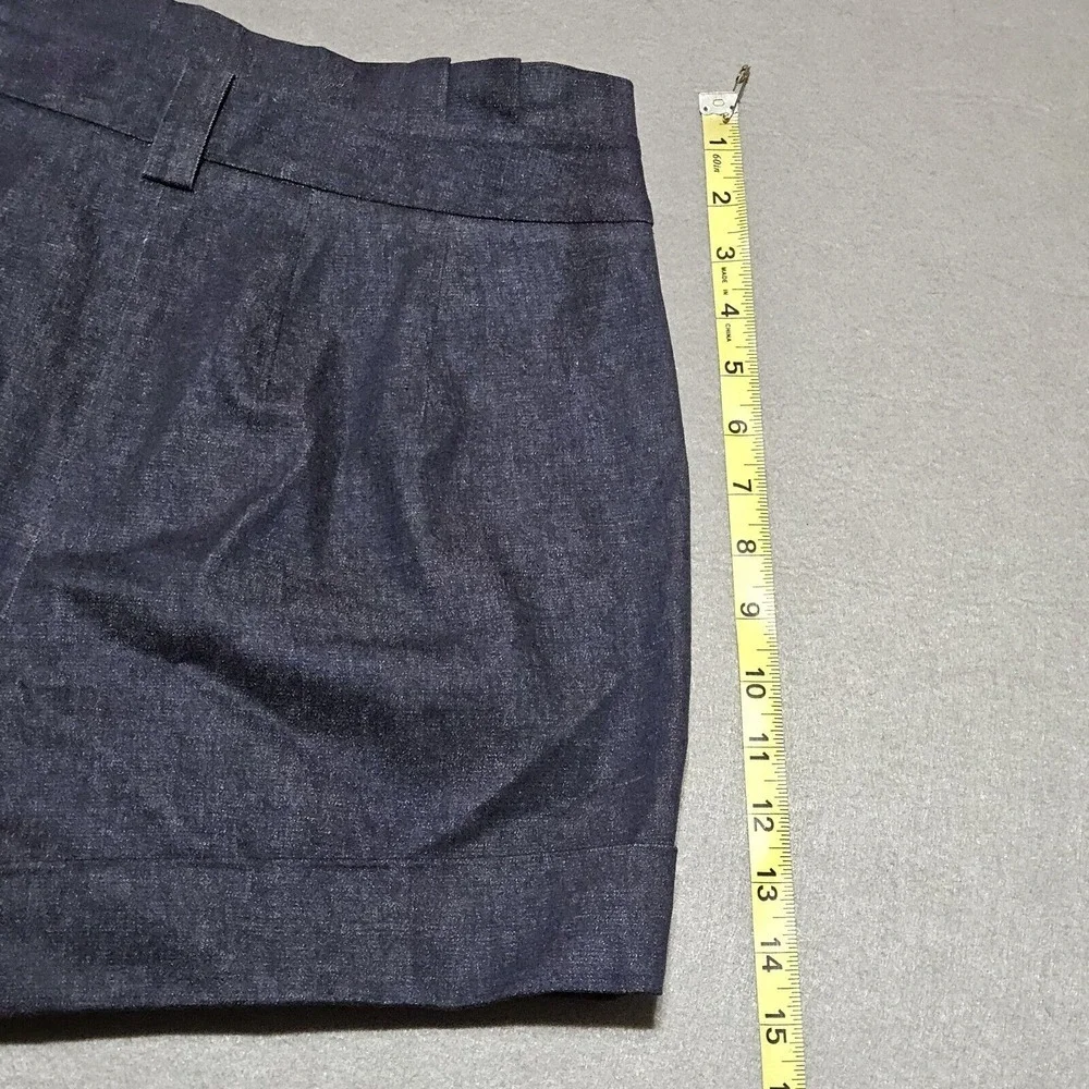 Kate Spade Shorts Women's Sz 2 Dark Blue Denim Stretch Button Accent Pockets‎